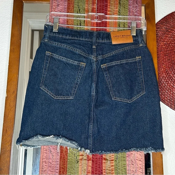 Lucky Brand Dark Denim Raw Hem Skirt - size 26 - Picture 4 of 5